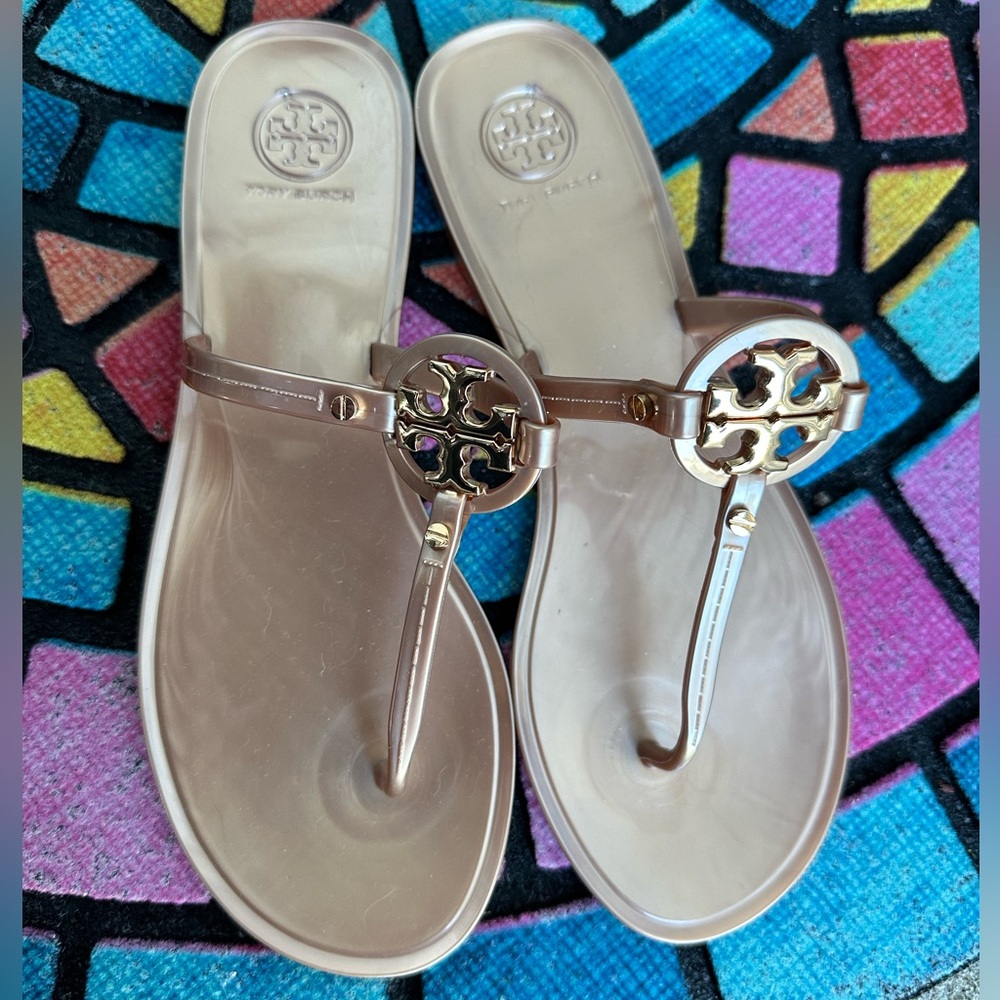 Tory Burch Rose Gold mini millers size 8